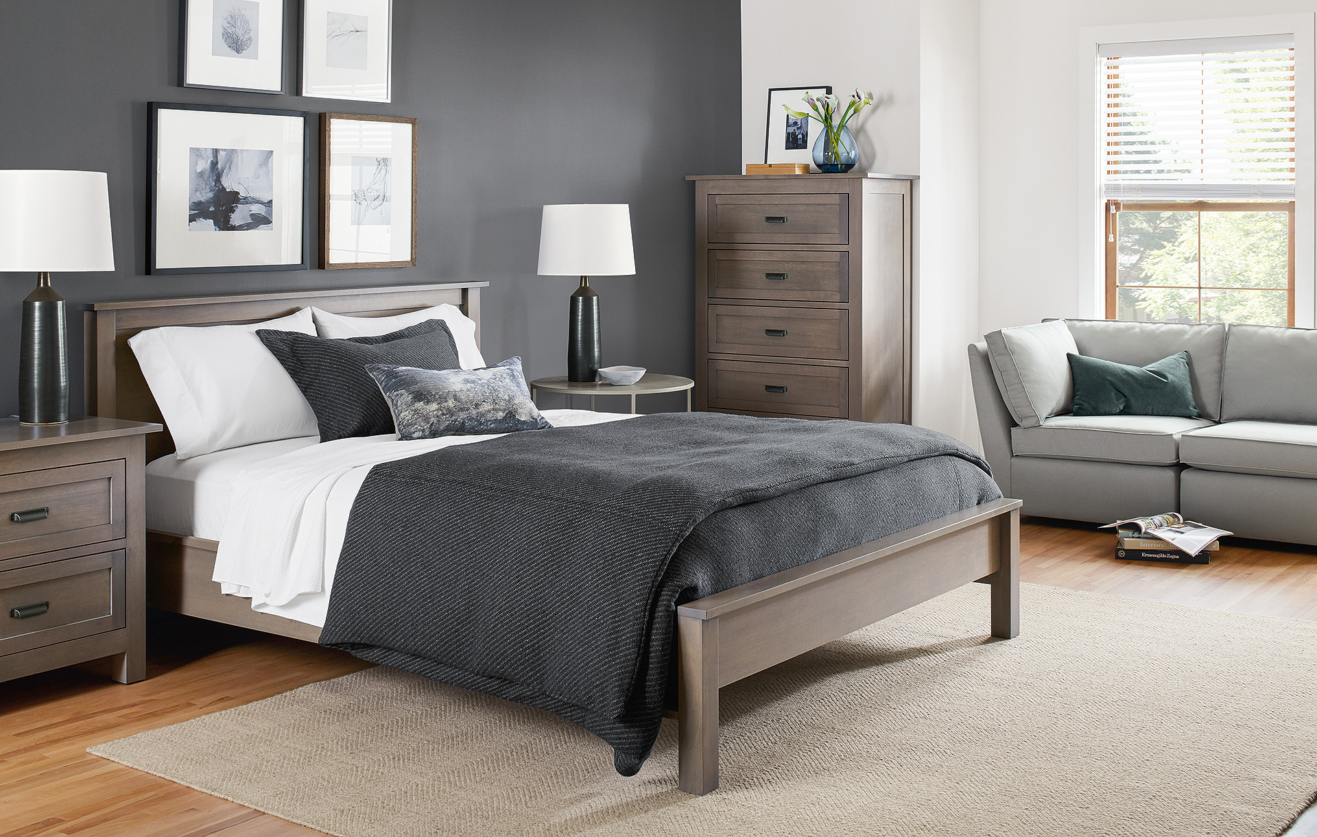 Bennett bedroom with sofa
